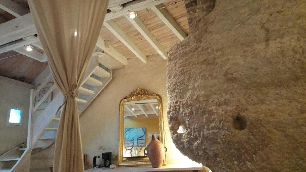 Troglodyte loft Bed and Breakfast Thoré-la-Rochette Eksteriør billede