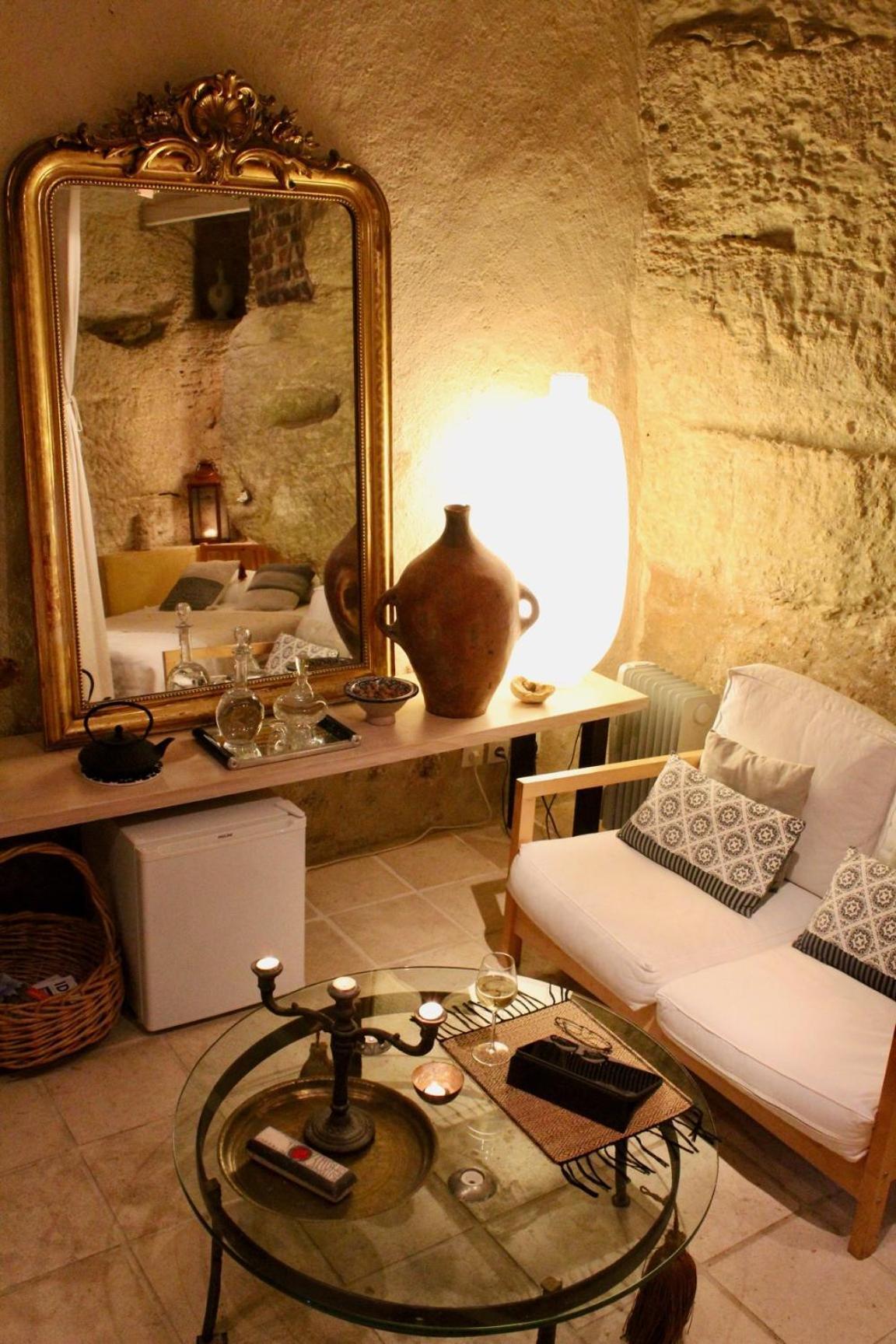 Troglodyte loft Bed and Breakfast Thoré-la-Rochette Eksteriør billede